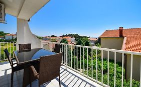 Apartment Fani-4 By Interhome